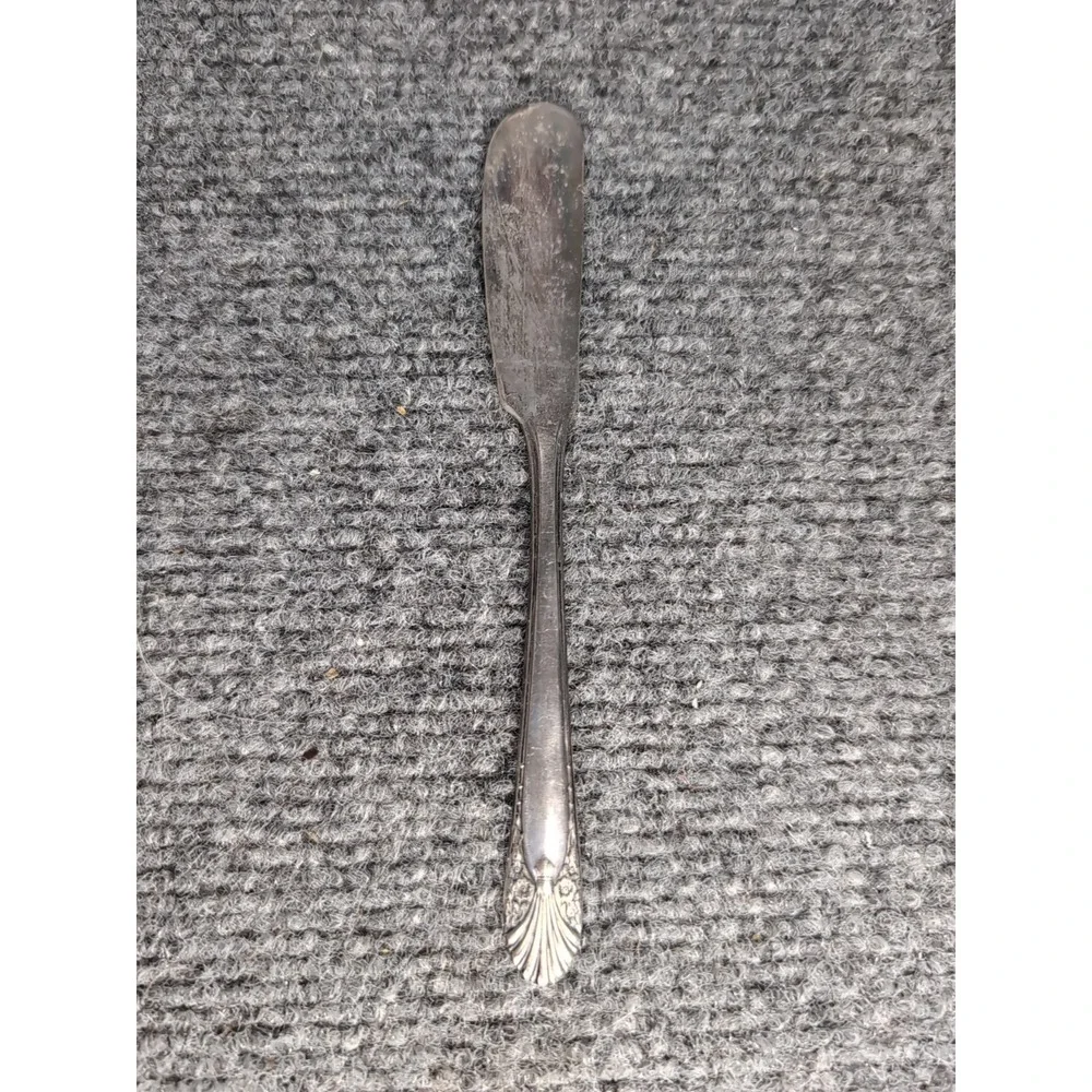 VTG International RADIANCE Crown Silverplate Spreader Butter Knife‎ Flatware